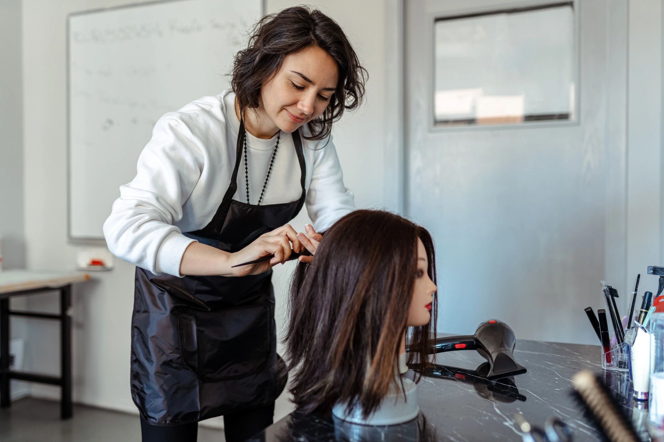 beauty mentorship woman-owned business salon coaching